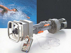 Protitočna naprava za bazen