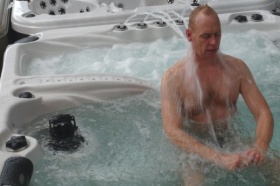 masažni bazen Pluton