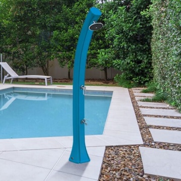 solarni tuš happy 4x4 ob bazenu